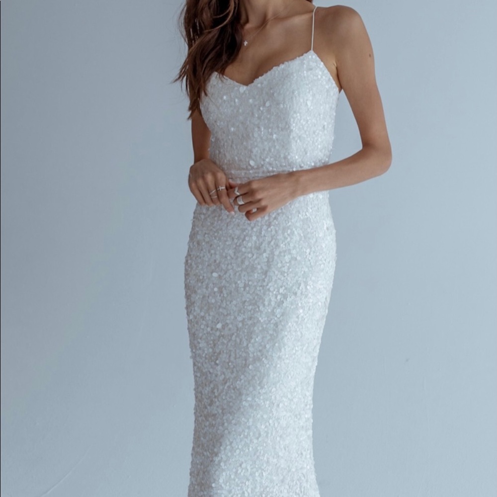 Karen Willis Holmes Anya Wedding gown sz 4 US